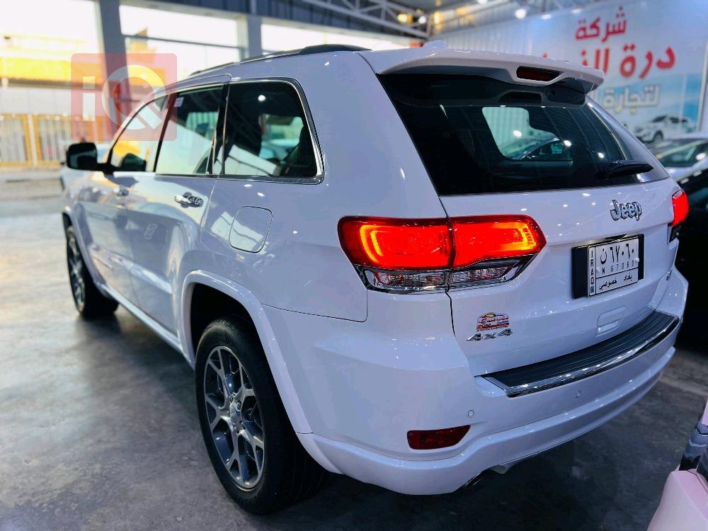 جيب جراند شيروكي